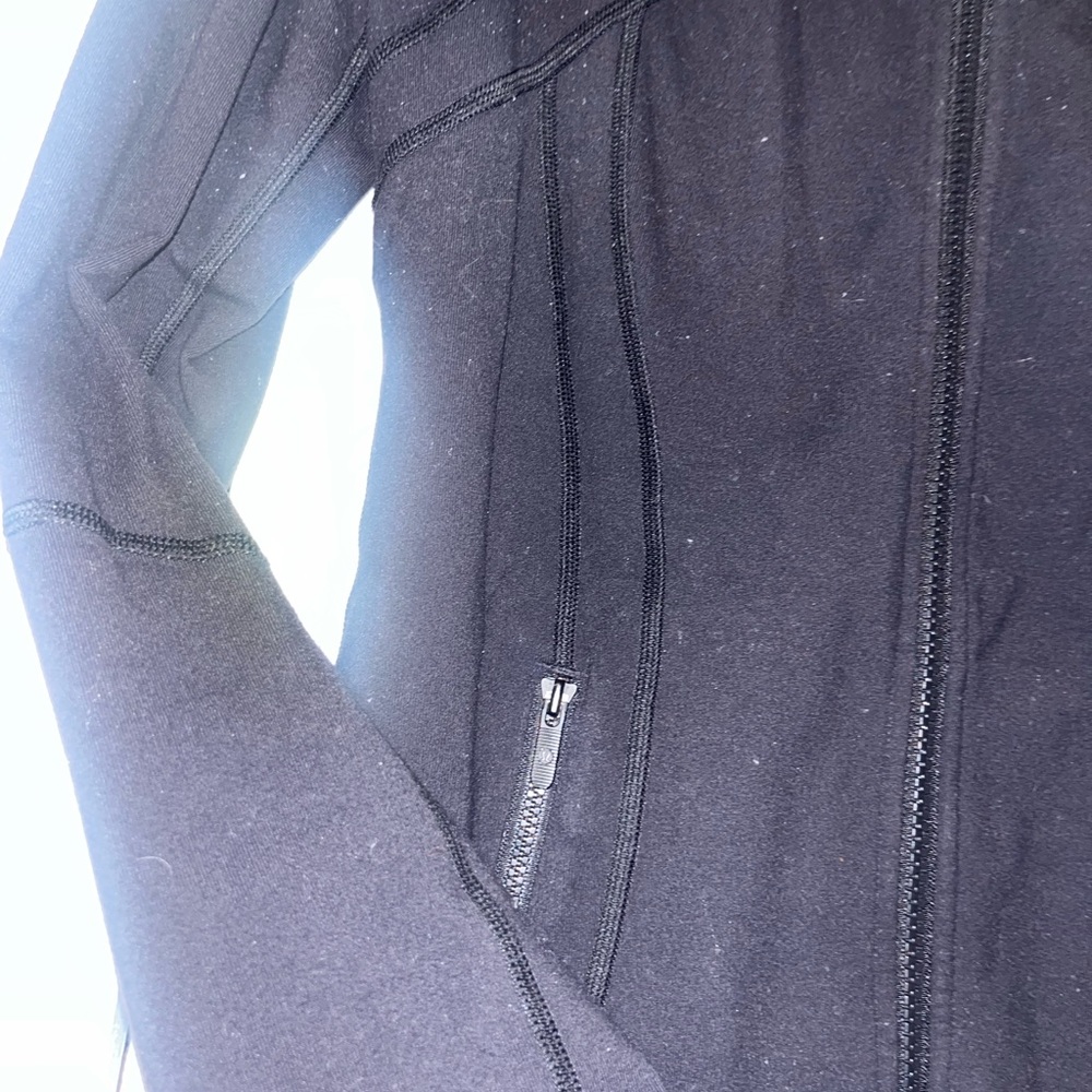 Lululemon Jacket - Picture 3 of 6